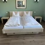 Hotel Markgraefler Hof 3*