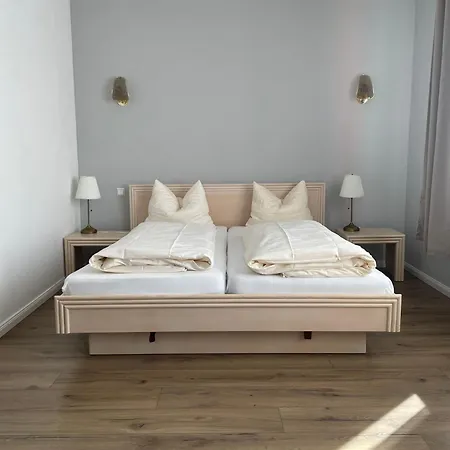 מלון Markgraefler Hof באדנוויילר