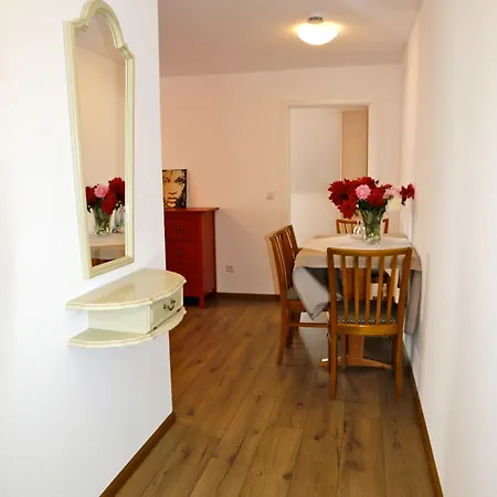 מלון Markgraefler Hof באדנוויילר